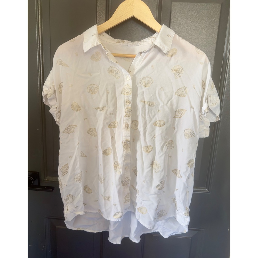 Jane + Delancey Womens XL White Gold Seashell Print Short Sleeve Button Shirt - Picture 2 of 8